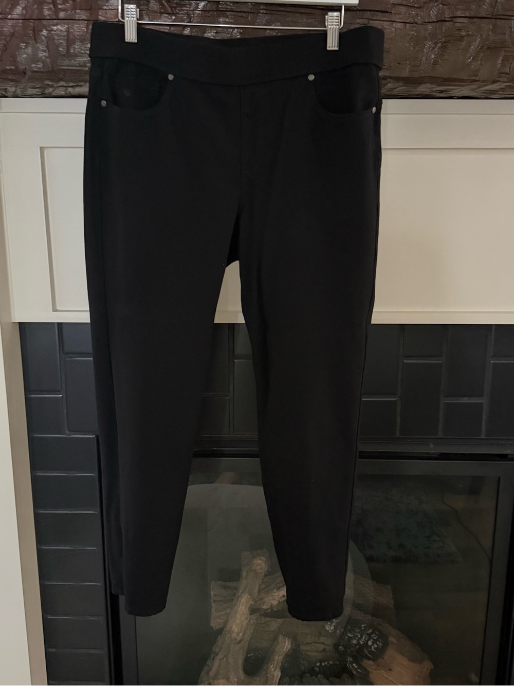Gloria Vanderbilt Avery Size 16 Short Black Slimming Pants